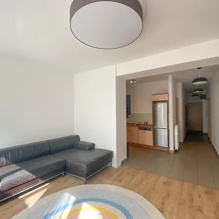 شقة 2 Bedroom Spacious Flat Near Opera, Andrassy Bld
